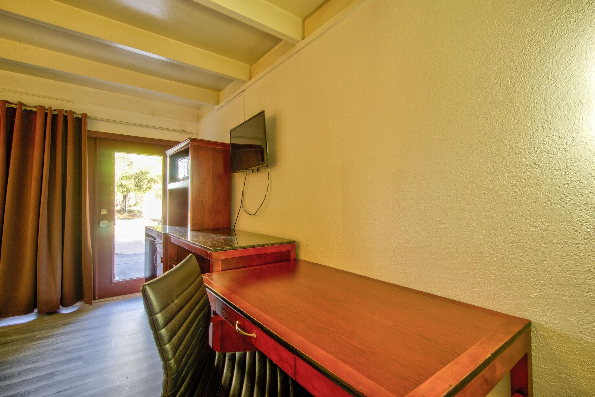 Clearwater Hotel Εξωτερικό φωτογραφία